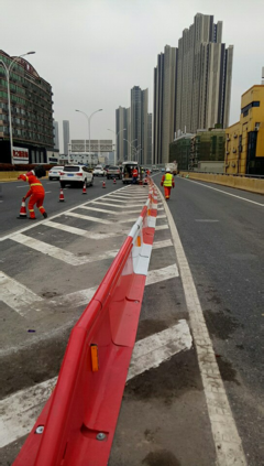武漢市道路升級進入收官階段，交通安全設施安裝同步提速